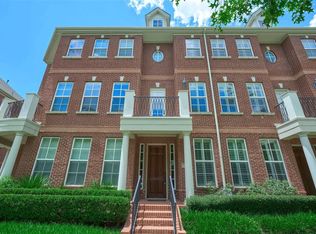 8 Shell Port Sq, The Woodlands, TX 77380