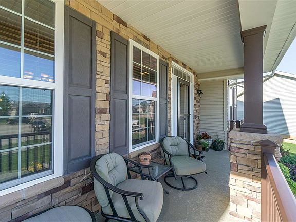 5th image of 2923 Quail Hollow Ln