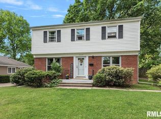 2024 Cambridge Rd, Springfield, IL 62704