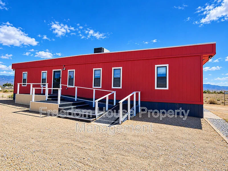 1281 W Highway 372 #B