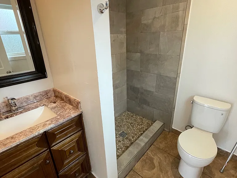 938 Camino Corto #A — Photo 18