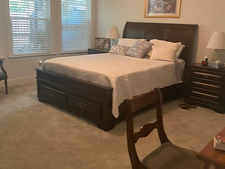 Saint Elizabeth Dr — Photo 3