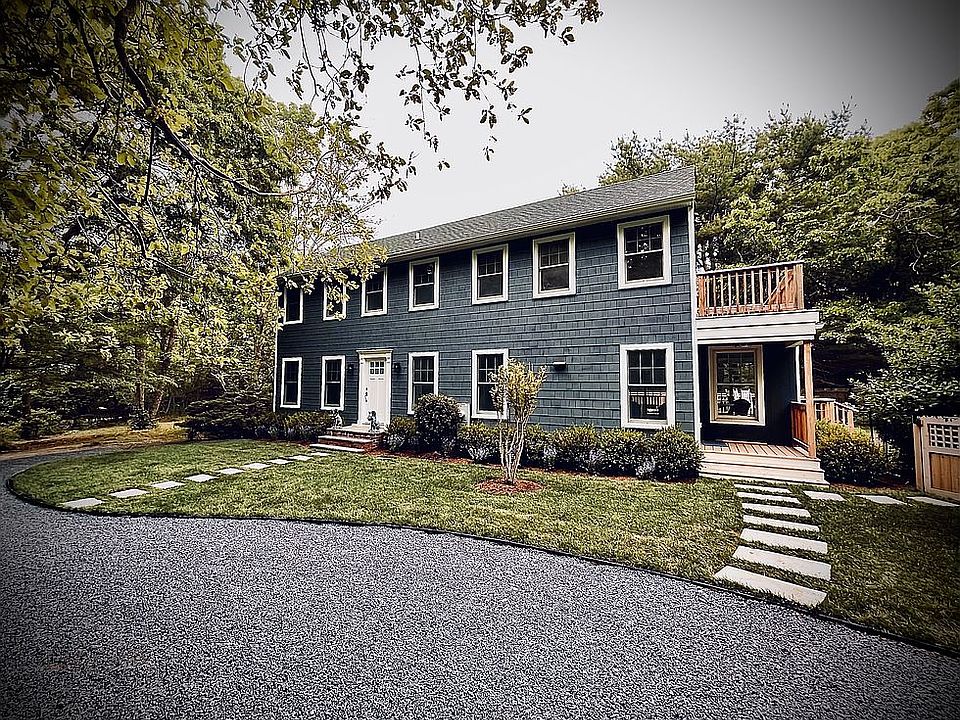 1st image of 15 Dominy Ct