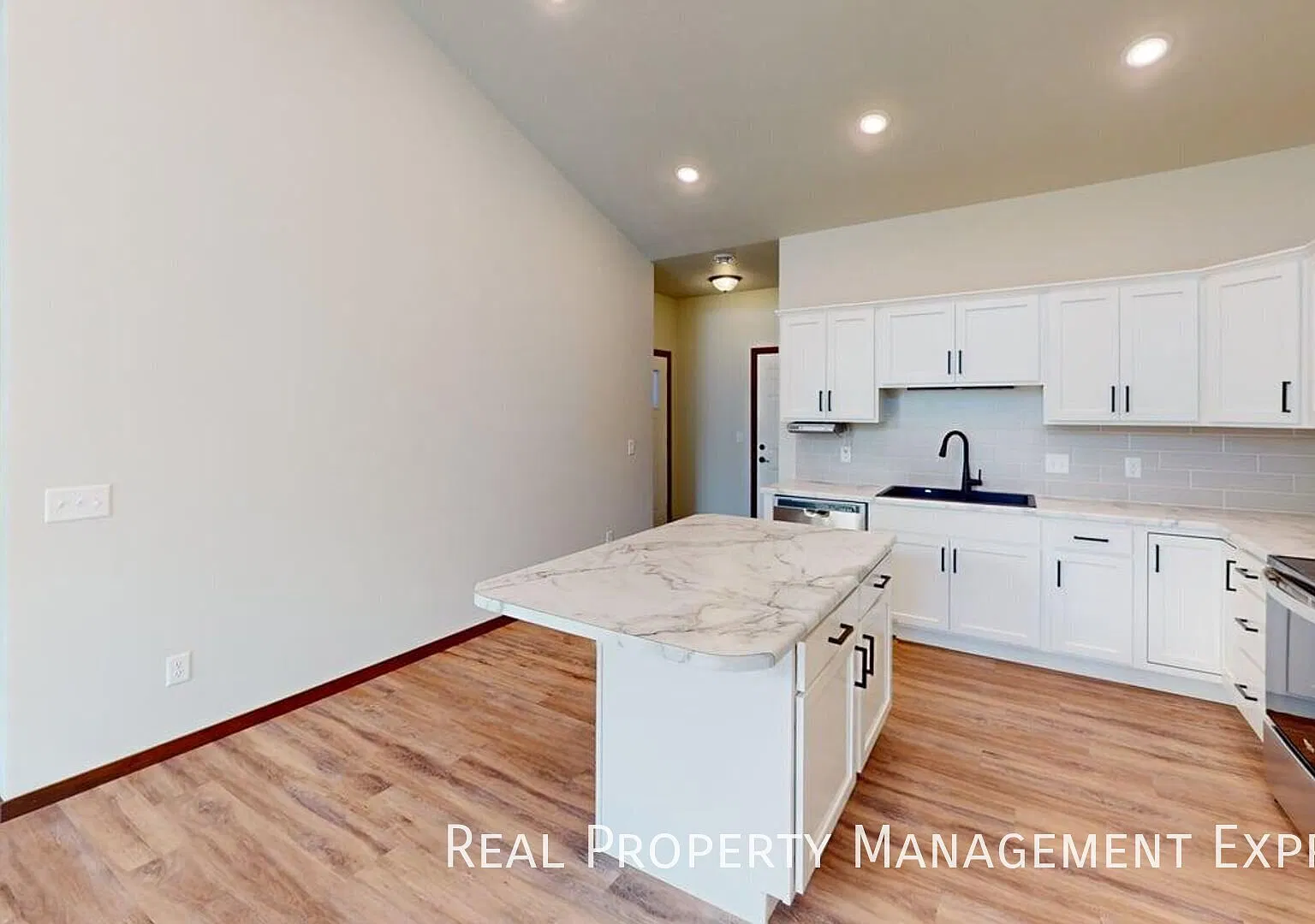 2 Bed 2 Bath Home in Southeast Sioux Falls — Photo 1
