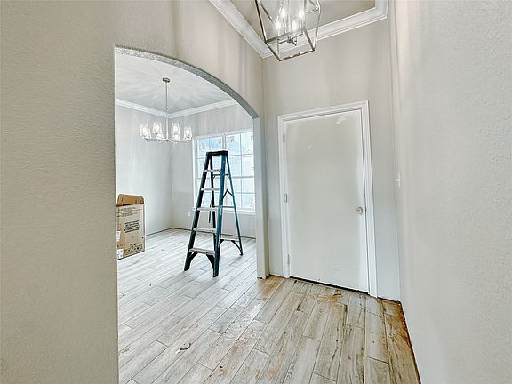 4th image of 1341 Promised Land Rd