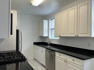 1 bed, $3,625 — Photo 2