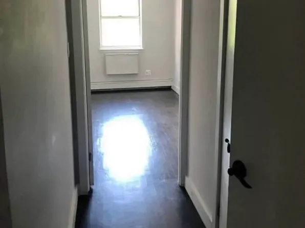 118 Avenue C image 6 of 9