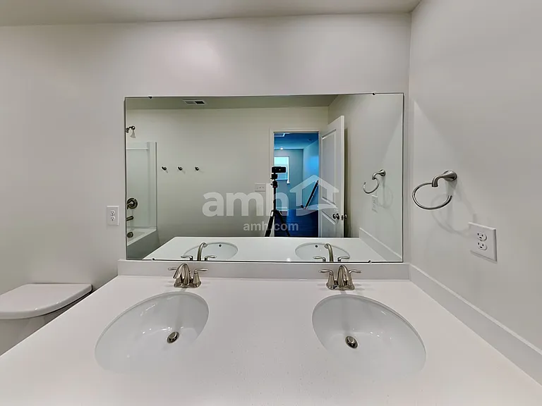 553 Rivermist Dr — Photo 21