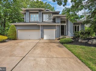 5 Promenade Pl, Voorhees, NJ 08043