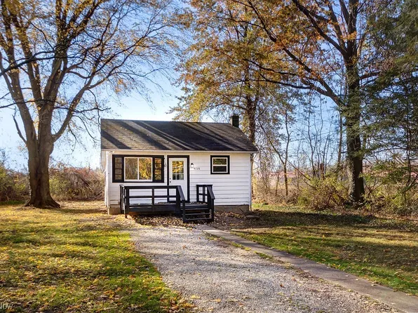 4728 Davis Rd, Perry, OH 44081