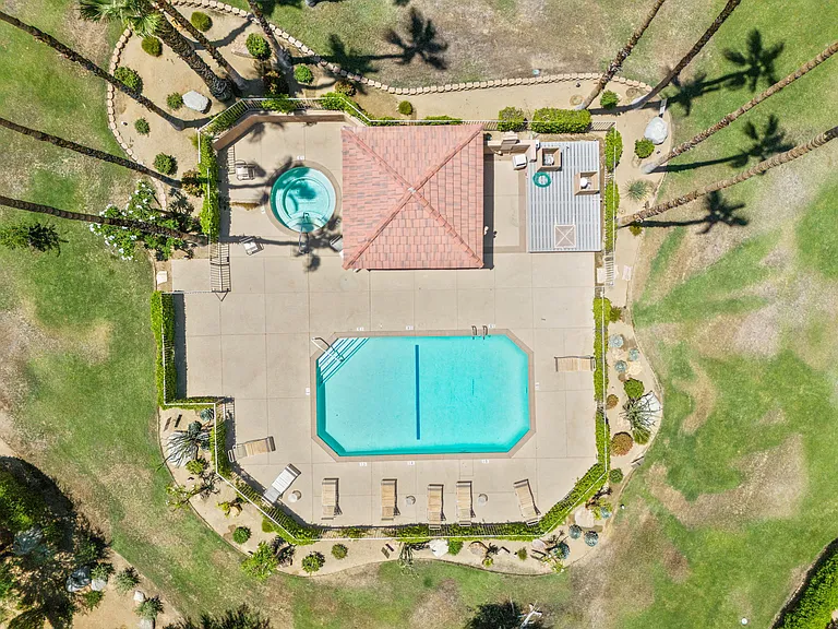 73402 Irontree Dr — Photo 40