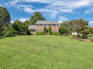 2600 Burke Farm Rd, Clemmons, NC 27012