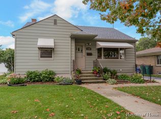 1102 Clement St, Joliet, IL 60435