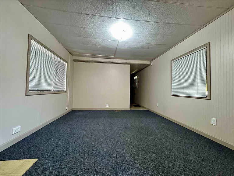 1718 W Dumble St #14 — Photo 3