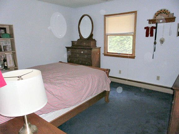2nd image of 280 Curry Ct