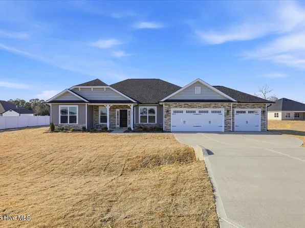 103 Brighton Street, La Grange, NC 28551