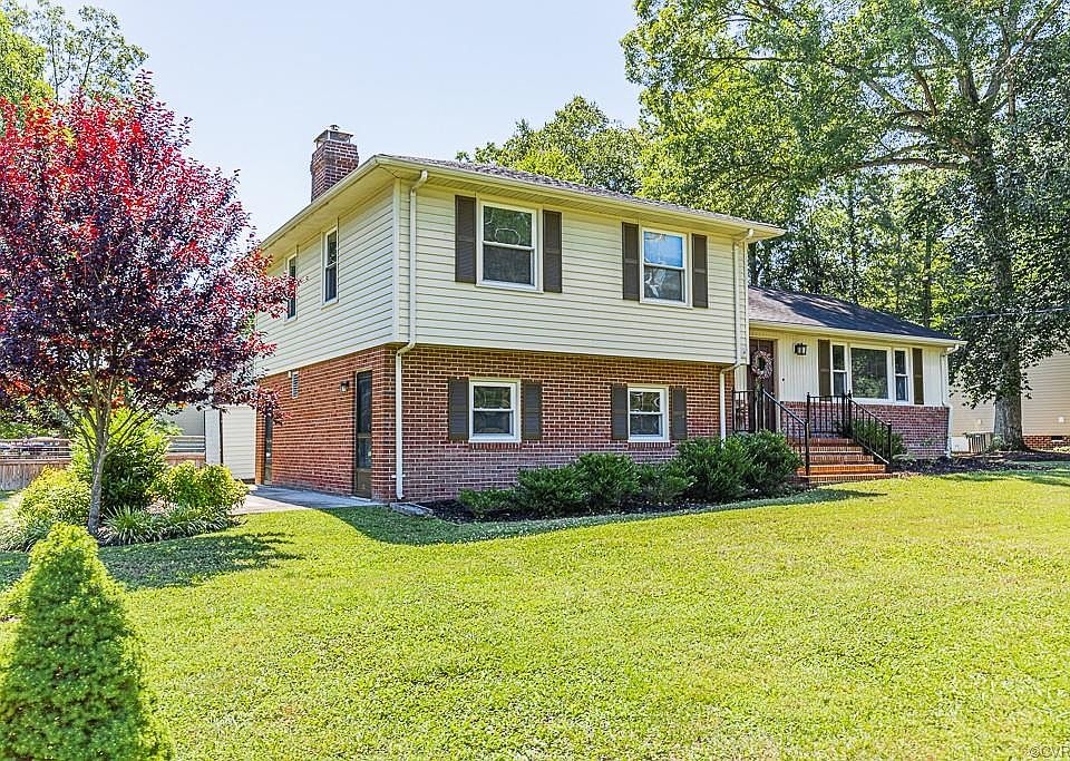1st image of 10222 Finlandia Ln