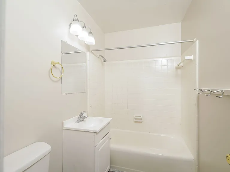 517 Rutledge Ave — Photo 11