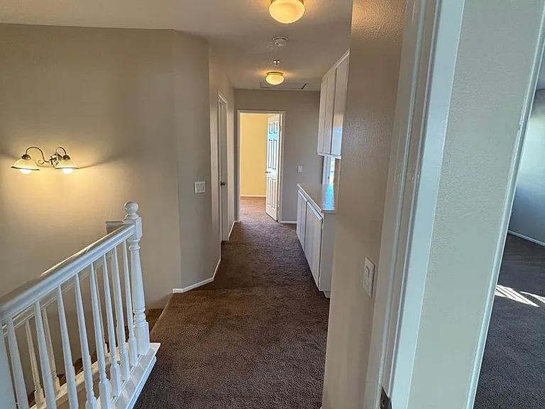 10463 Graham Ct — Photo 17