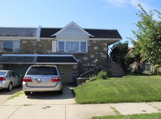 7817 Anita Dr, Philadelphia, PA 19111