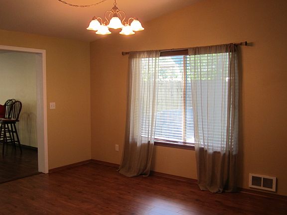 5th image of 14009 136th Street Ct NW