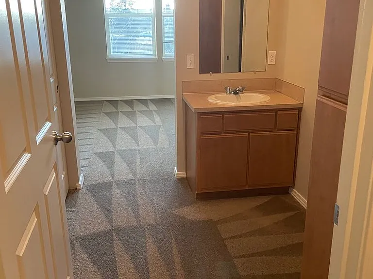 Baxter Ridge Apartments — Photo 69