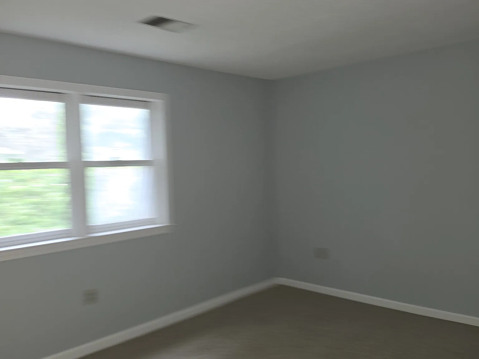2 bed, 1.5 bath, 945 sqft, $1,995 — Photo 3