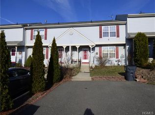 7 Marian Ct, Warwick, NY 10990