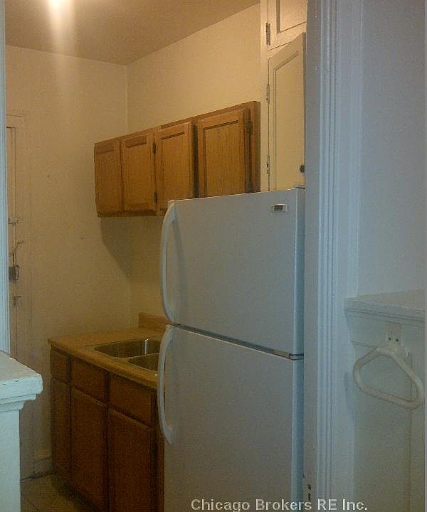 1st image of 3957 N Ashland Ave APT 202