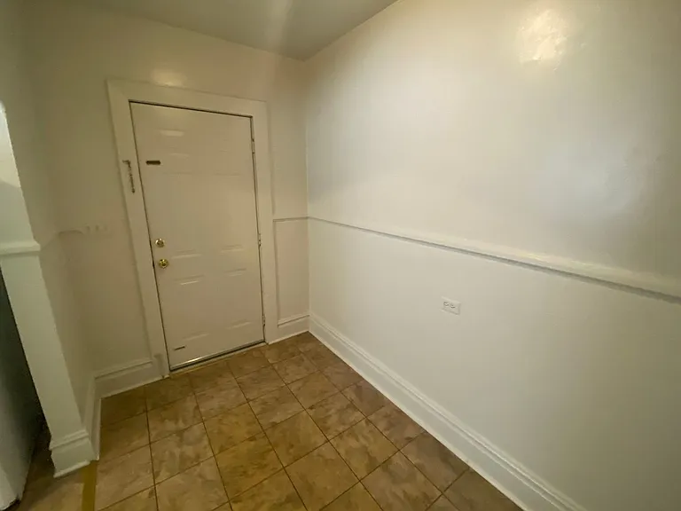 906 Lancaster St #A — Photo 11