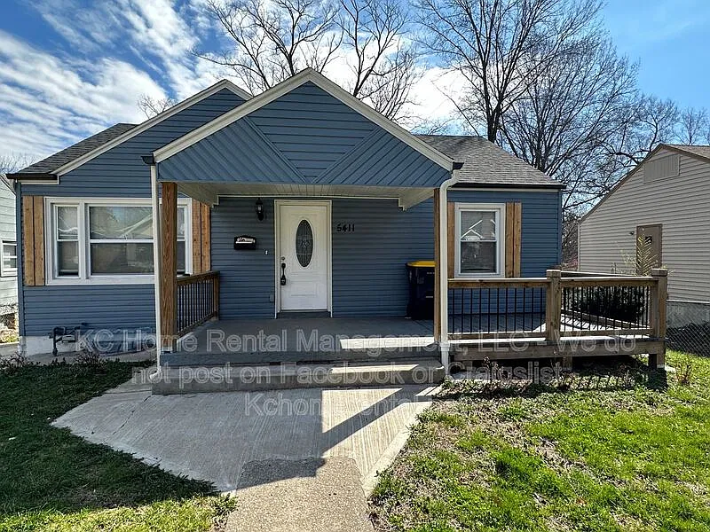 3 bed, 2.0 bath, $1,395 — Photo 1
