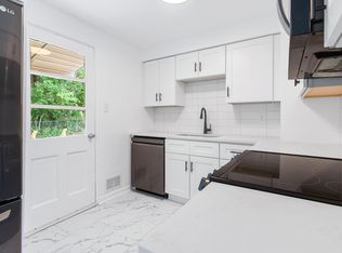 418 Elias Dr, Pittsburgh, PA 15235