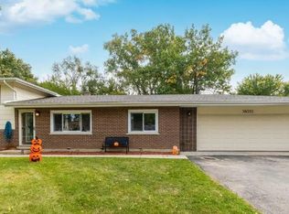 3N555 Locust Ave, West Chicago, IL 60185