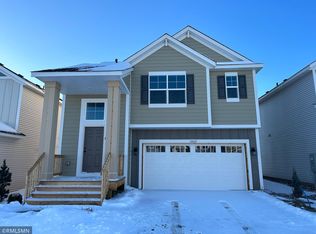 10222 Greystone Cir S, Cottage Grove, MN 55016