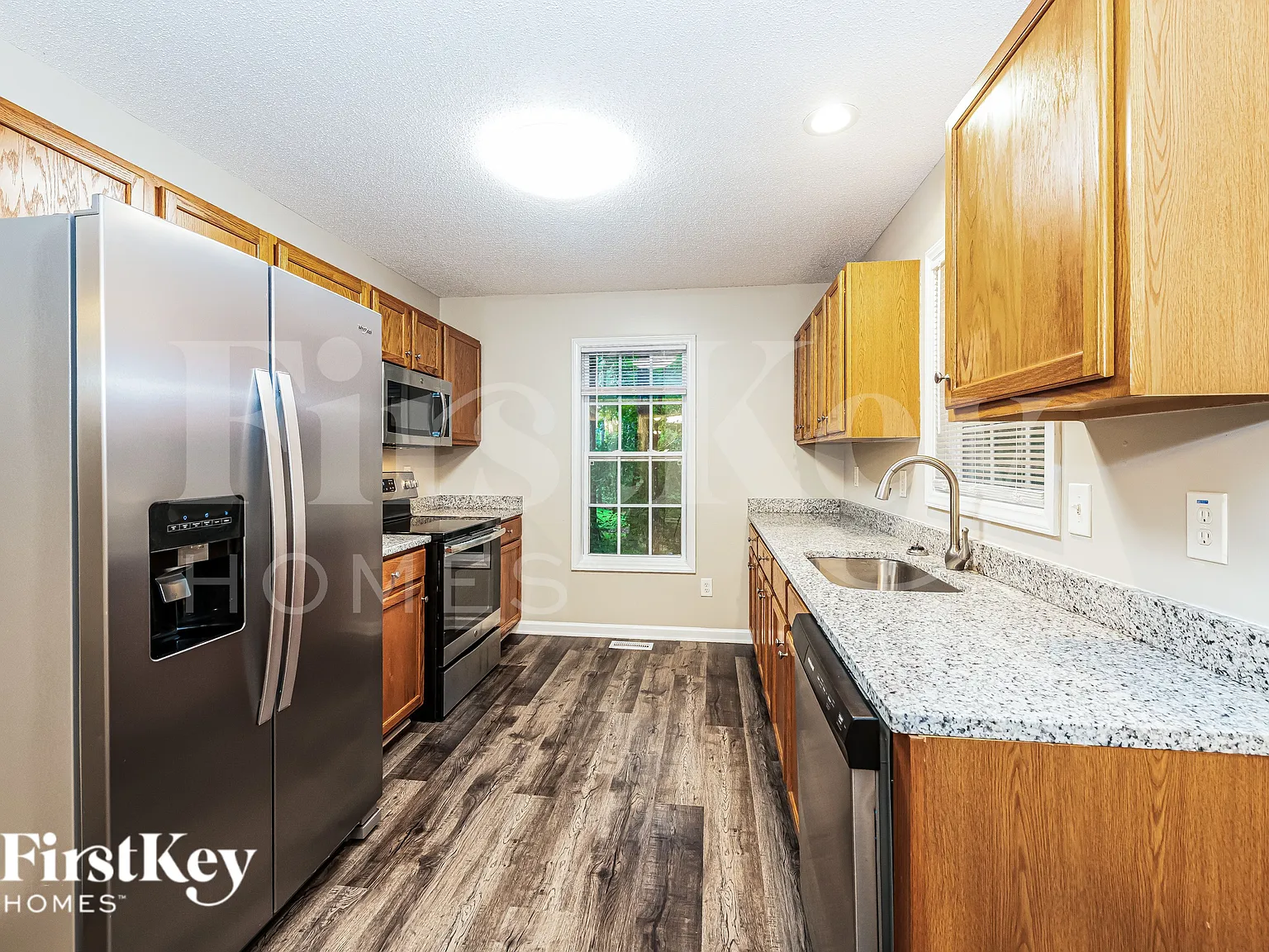 4 bed, 2.5 bath, 1922 sqft, $1,870 — Photo 4