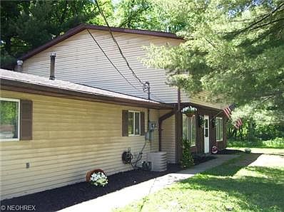 5th image of 1133 Rosewood Dr NE