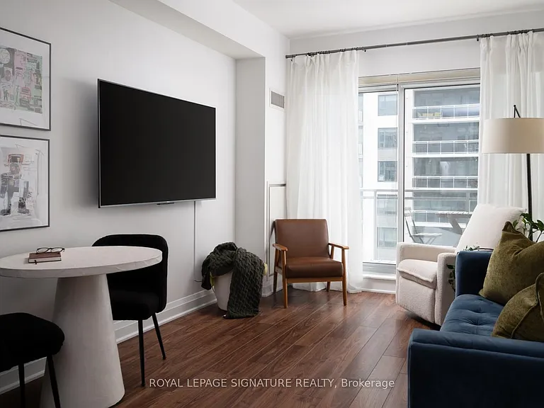 83 Redpath Ave #1706 — Photo 6