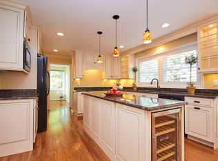 12008 Lake Newport Rd, Reston, VA 20194