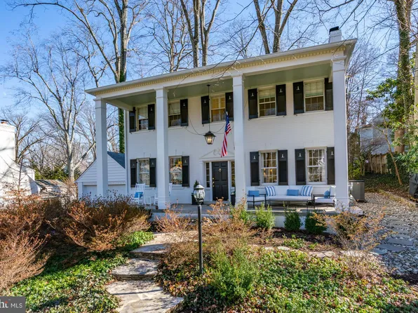 3104 Leland St, Chevy Chase, MD 20815