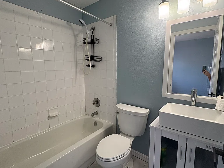 872 Caribbean Dr — Photo 15