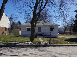 1277 Harrison St, Bay City, MI 48708