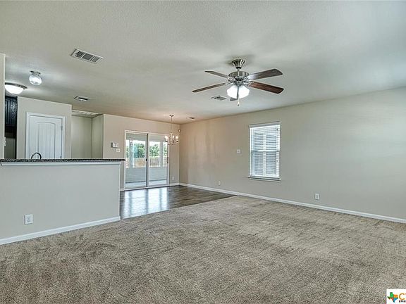 4th image of 103 McCoy Ln