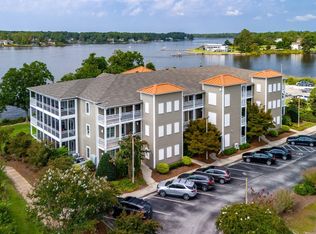 300 Midyette St #A15, Oriental, NC 28571