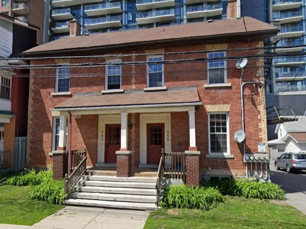 335 Nepean St, Ottawa, ON K1R 5G4
