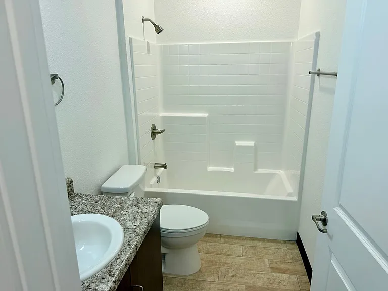 1134 S Palm Ave — Photo 29
