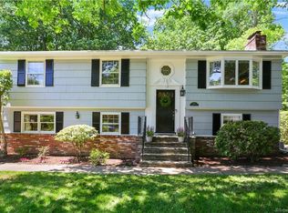 158 Prudence Dr, Stamford, CT 06907