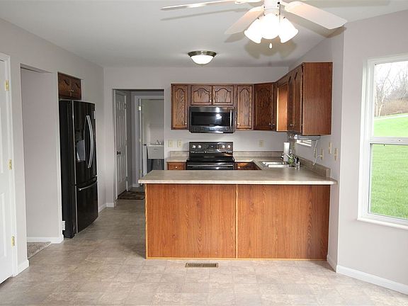 3rd image of 7234 Buffstone Dr