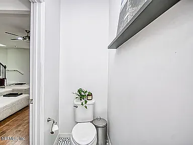 7019 Coldwater Dr — Photo 15