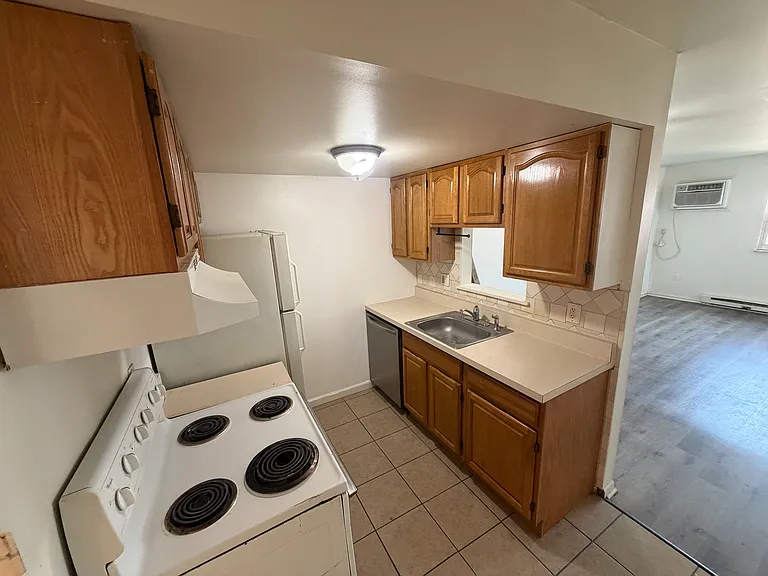 632 S Fawn St #9 — Photo 1