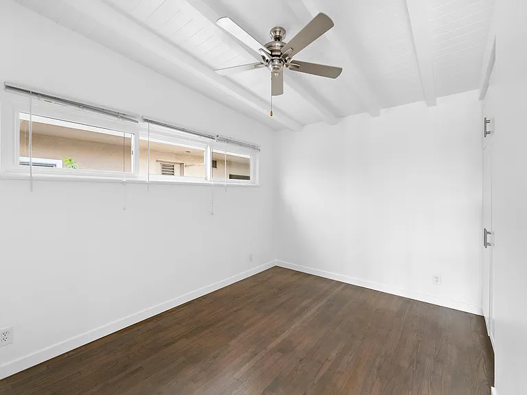 186 Cliff Dr — Photo 14